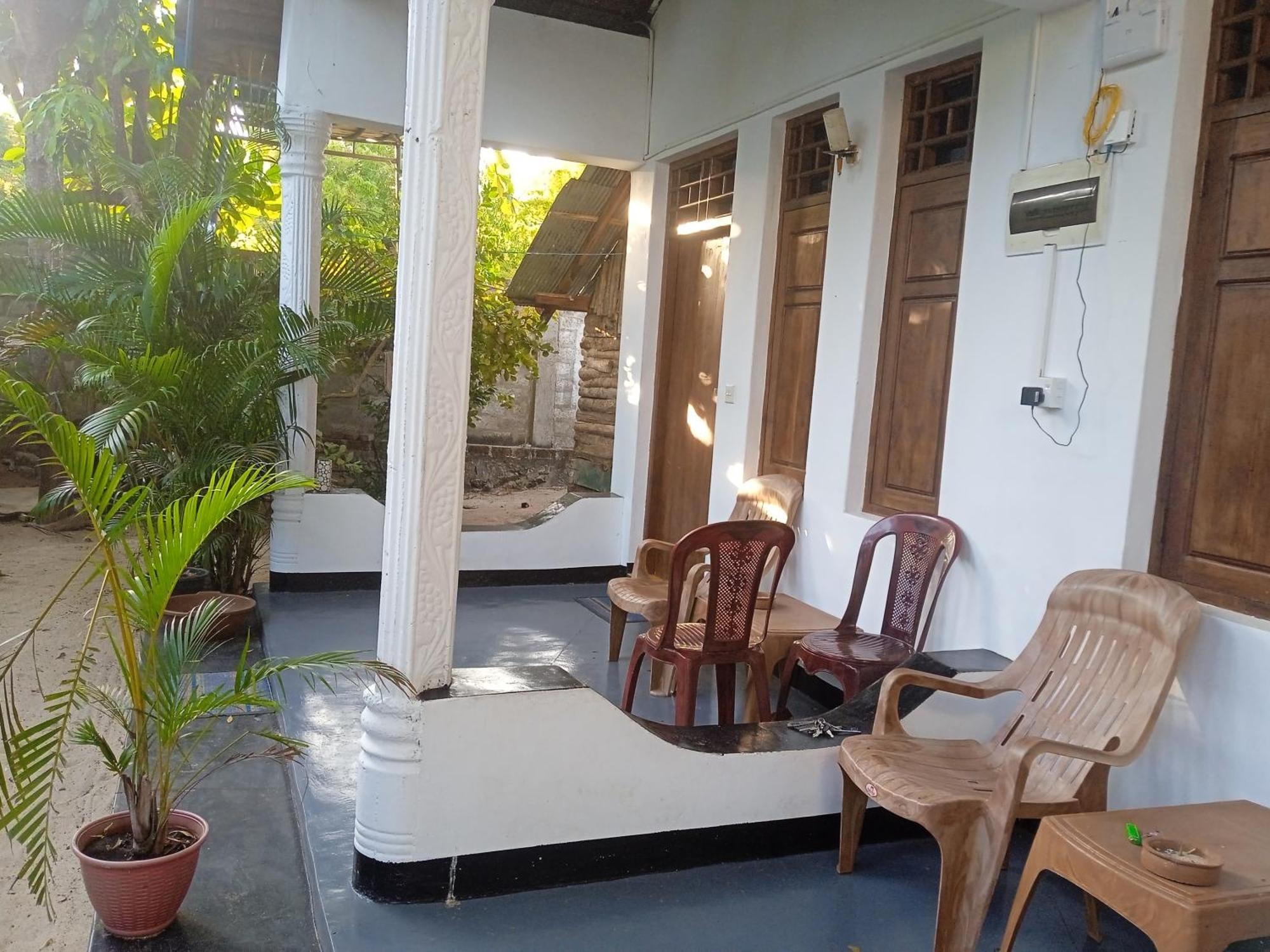 Aaliya Bay Hotel Vịnh Arugam Ngoại thất bức ảnh