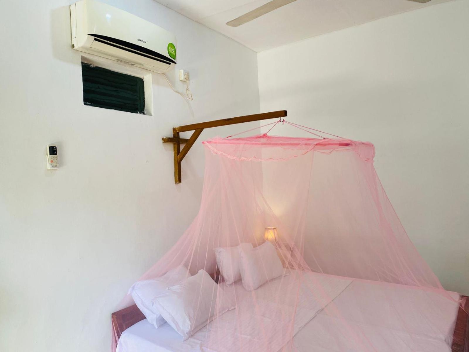 Aaliya Bay Hotel Vịnh Arugam Ngoại thất bức ảnh