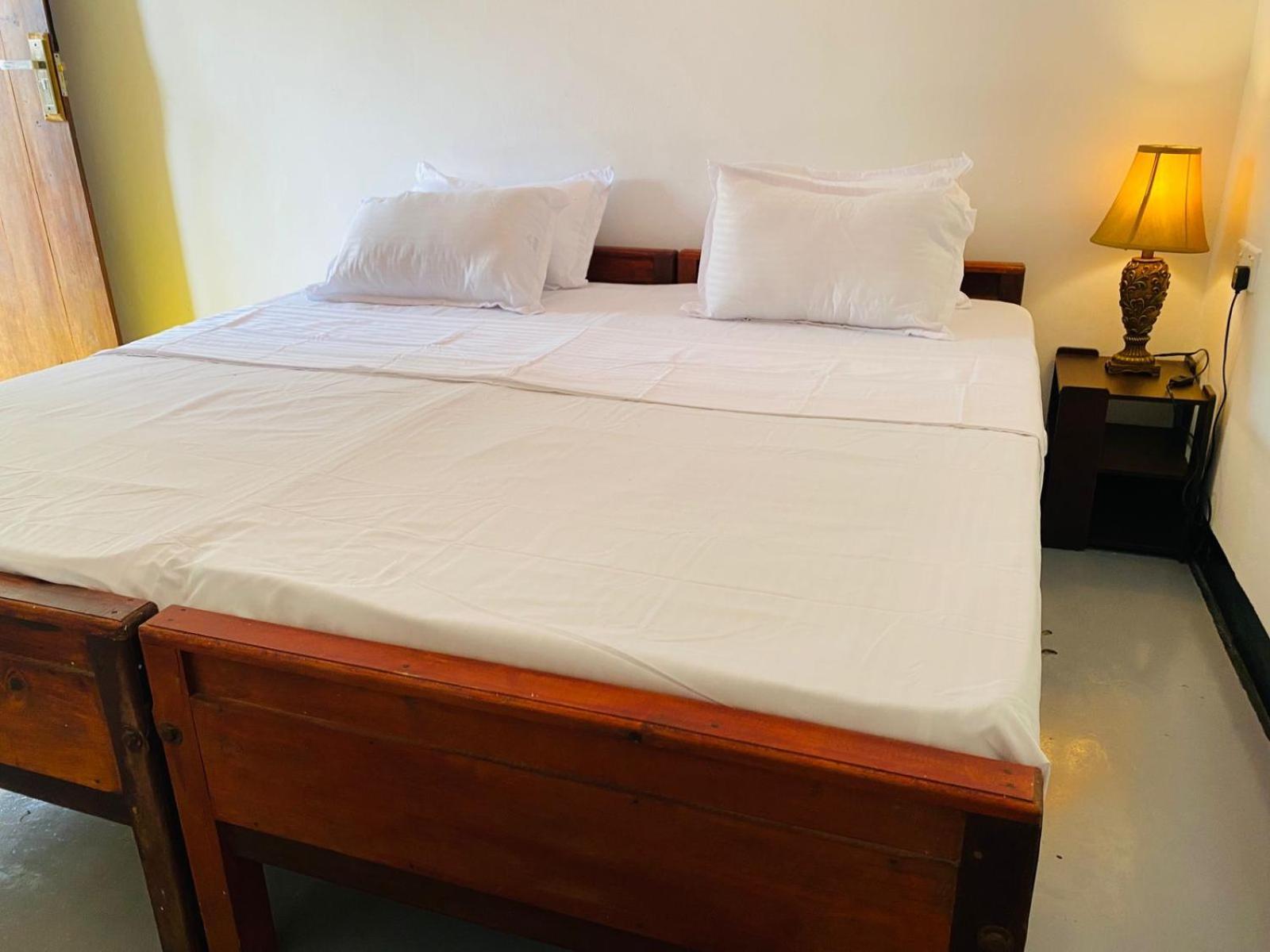 Aaliya Bay Hotel Vịnh Arugam Ngoại thất bức ảnh
