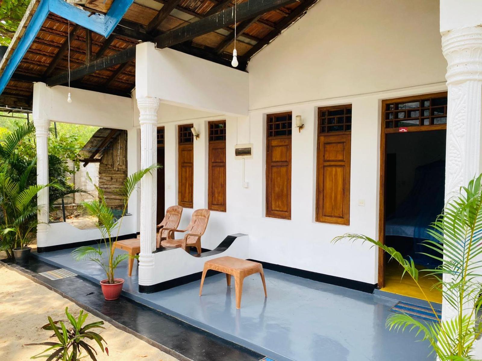 Aaliya Bay Hotel Vịnh Arugam Ngoại thất bức ảnh