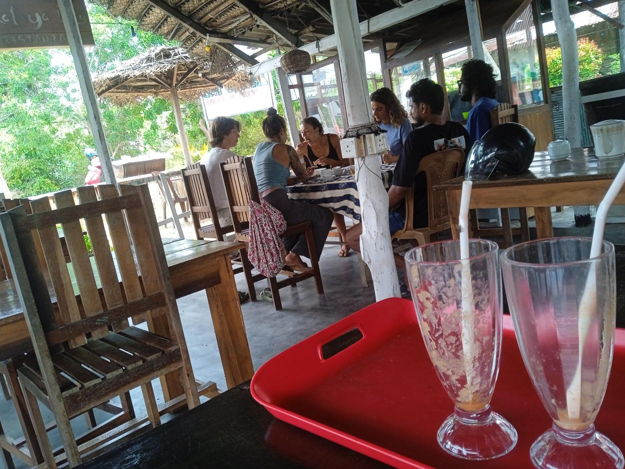 Aaliya Bay Hotel Vịnh Arugam Ngoại thất bức ảnh